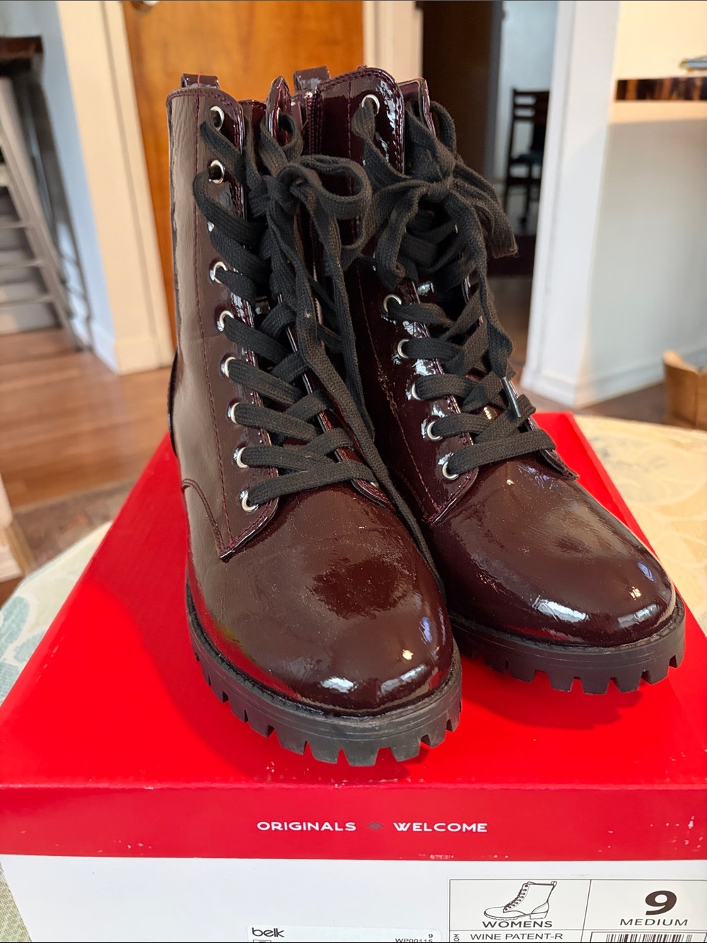Wine patent boots